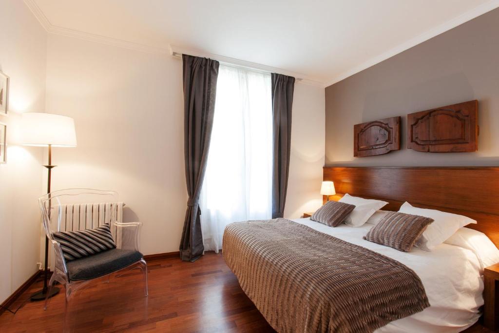 Serennia Apartamentos Ramblas - Placa Catalunya — Fotos 2